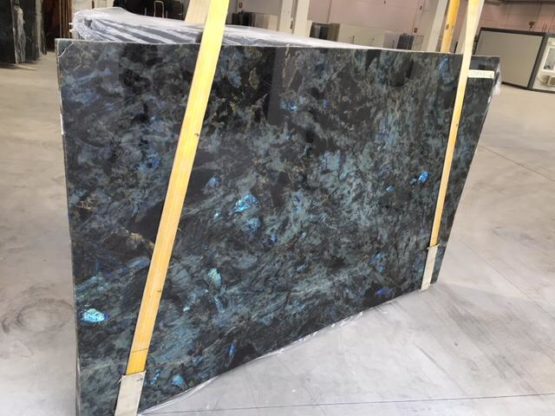 Granit Lemurian Blue